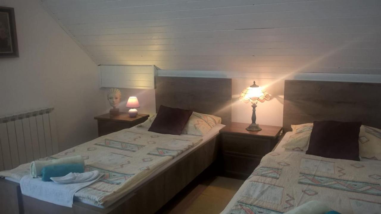 Apartment & Rooms Miboti サモボル エクステリア 写真